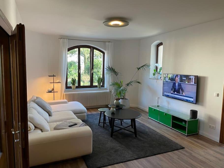 Verwunsches Haus Mit Parkplatz In Bester Lage Markkleeberg Kültér fotó